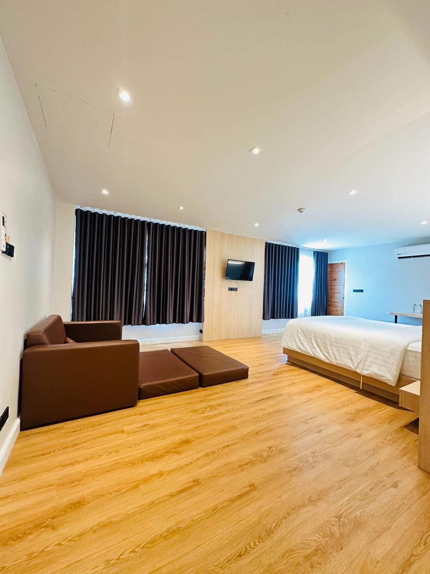 קנצ'נבורי V1 Boutique Hotel מראה חיצוני תמונה